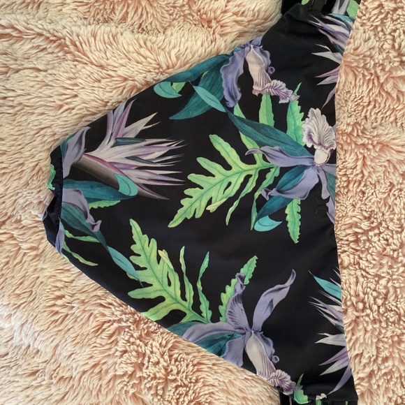 Billabong bikini bottom S - Picture 2 of 5